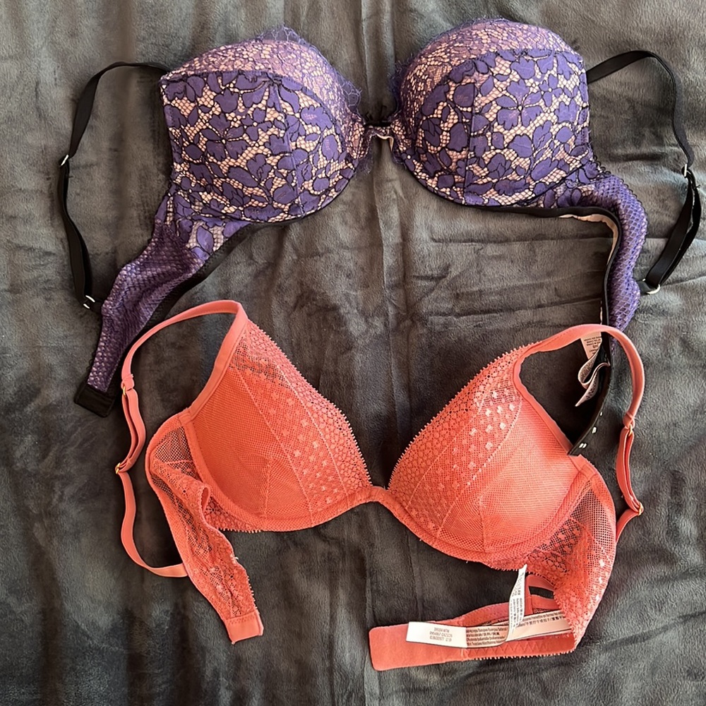 NWOT 2 Victoria Secret 34B bras ❤️‍🔥SEXY❤️‍🔥